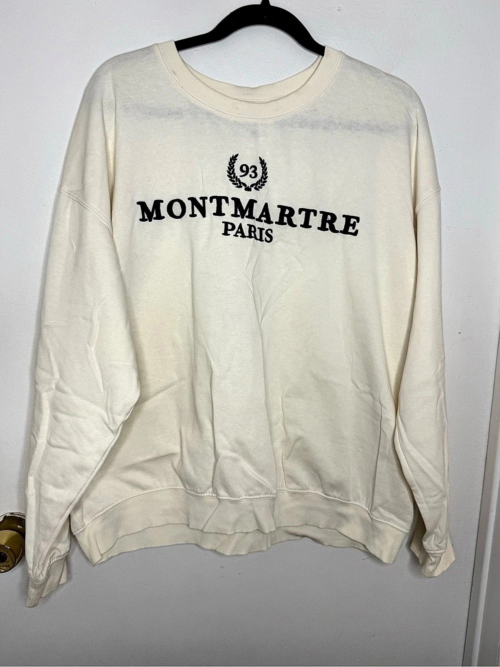 H&M Montmartre Paris 93 sweatshirt Graphic Sweatshirt in Cream XL